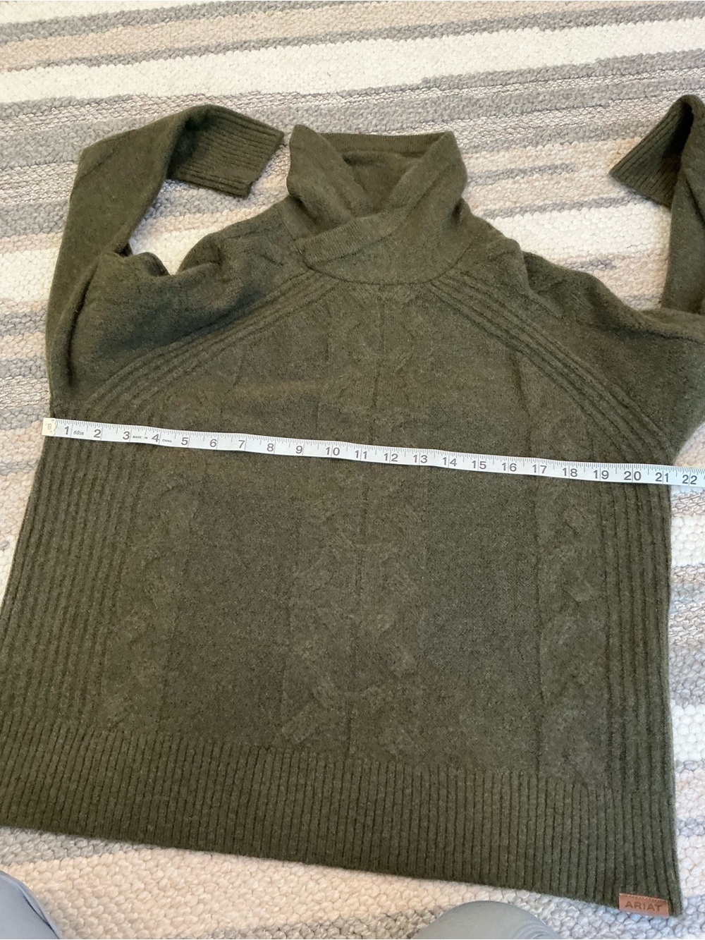 Ariat Novato Wool Blend Sweater in Olive Green Horse Bit Detail Size Small - Picture 11 of 16